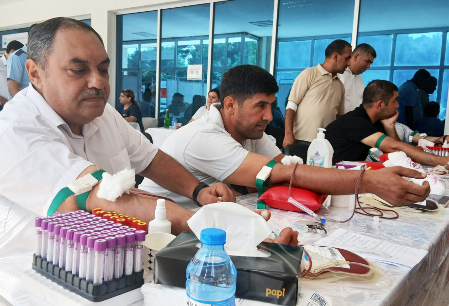 Şabranda keçirilən aksiyada 100 nəfərə yaxın donor könüllü qan verib