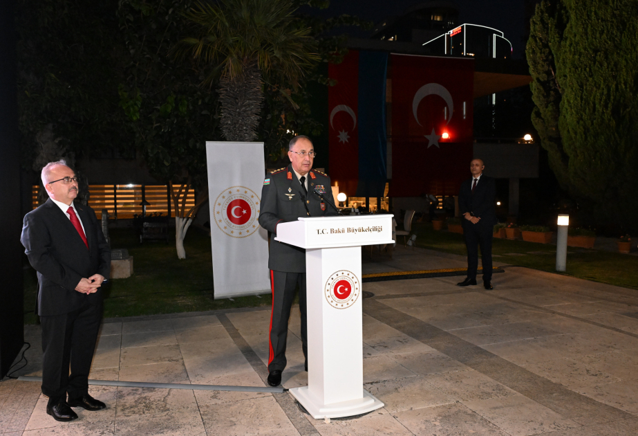 In Baku Siegestag der Türkei gefeiert