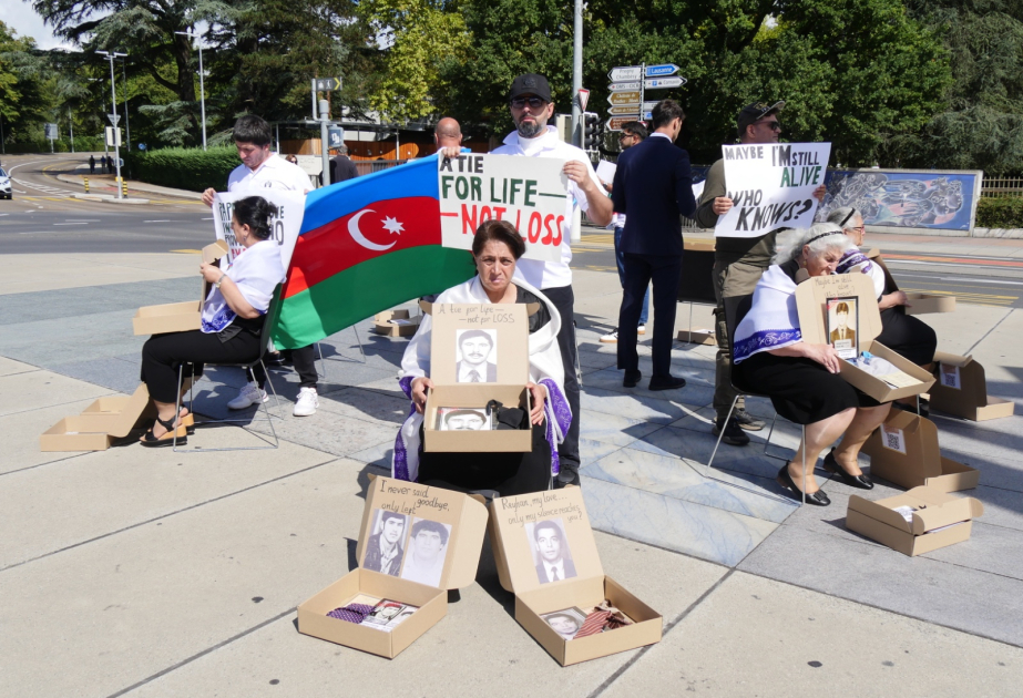 Familiares de personas desaparecidas en Azerbaiyán se manifiestan por primera vez en el extranjero  ACTUALIZADO