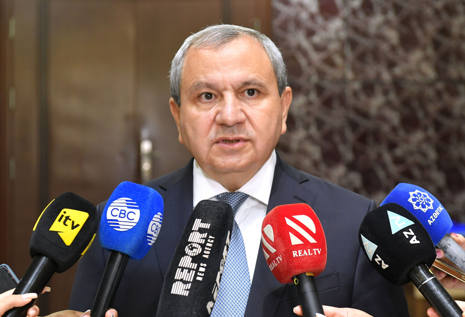Rektor: İqlim dəyişikliyi ilə mübarizədə gənclərin rolu danılmazdır