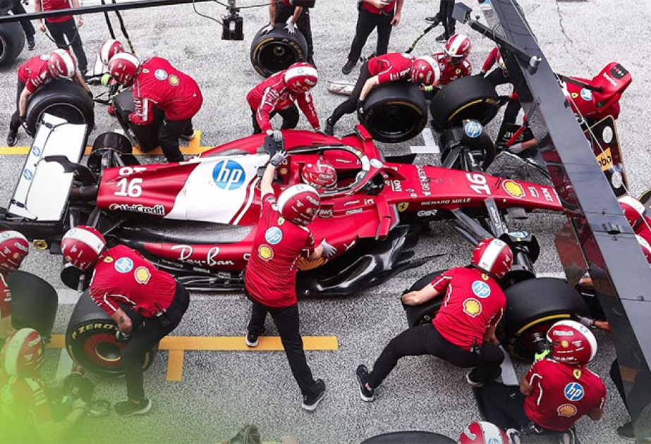 “Ferrari”nin mexanikləri Niderlandda mövsümün ən sürətli pit-stopunu həyata keçiriblər