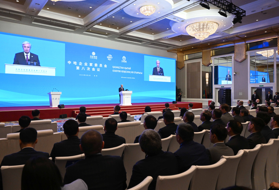 Kasım-Jomart Tokayev: Çin Qazaxıstan iqtisadiyyatına 27 milyard dollar sərmayə qoyub