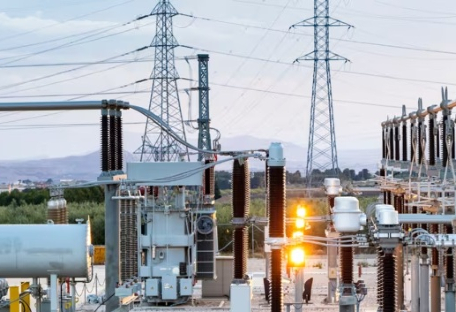 Fransada elektrik və qaz sektorlarının işçiləri tətilə başlayıblar