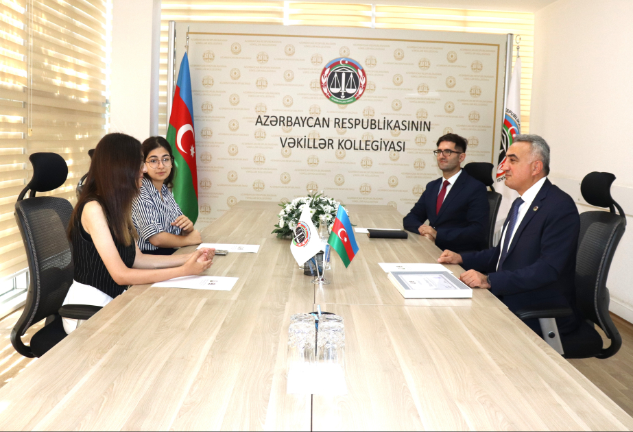 Vəkillər Kollegiyasında təcrübəçi tələbələrlə görüş keçirilib