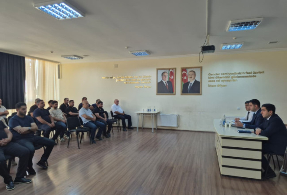 Dönərxana sahibləri üçün təlim keçirilib