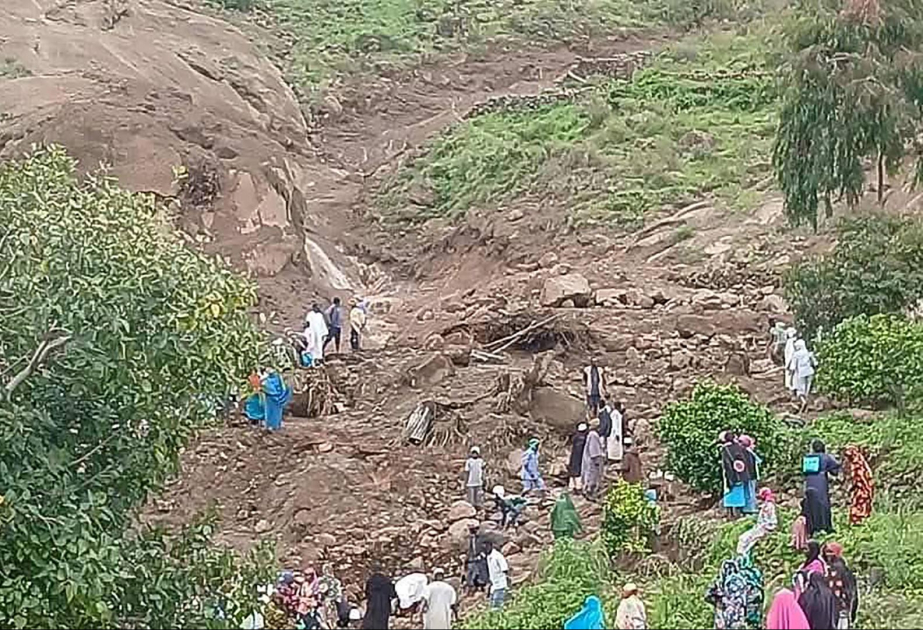 Nach Erdrutsch: 100 Leichen aus verschüttetem Dorf im Sudan geborgen