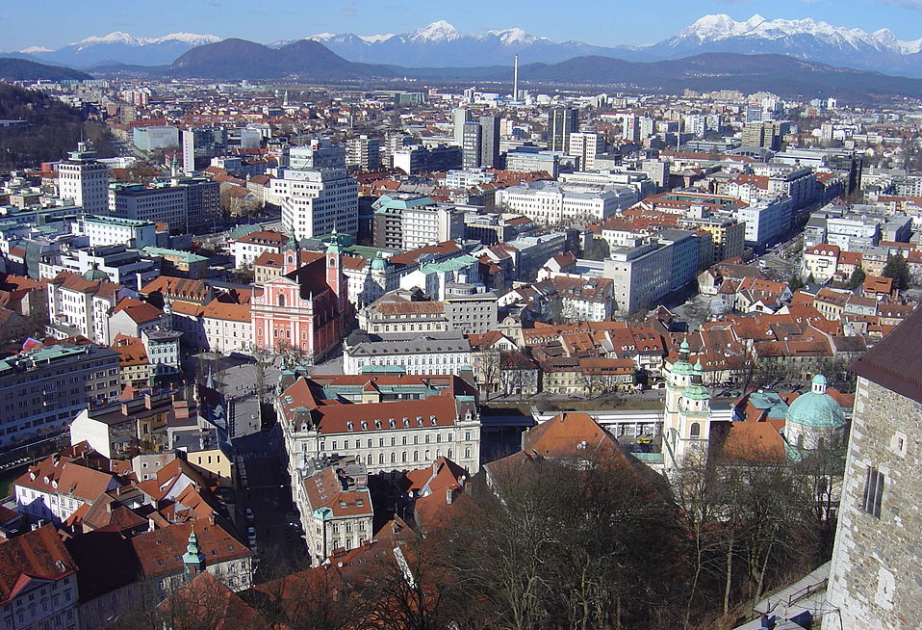 Azerbaijan–Armenia rapprochement highlighted at international forum