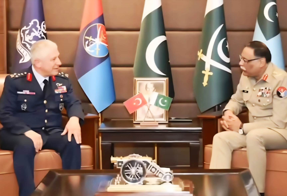 在伊斯兰堡讨论土耳其与巴基斯坦武装部队之间相互协作问题