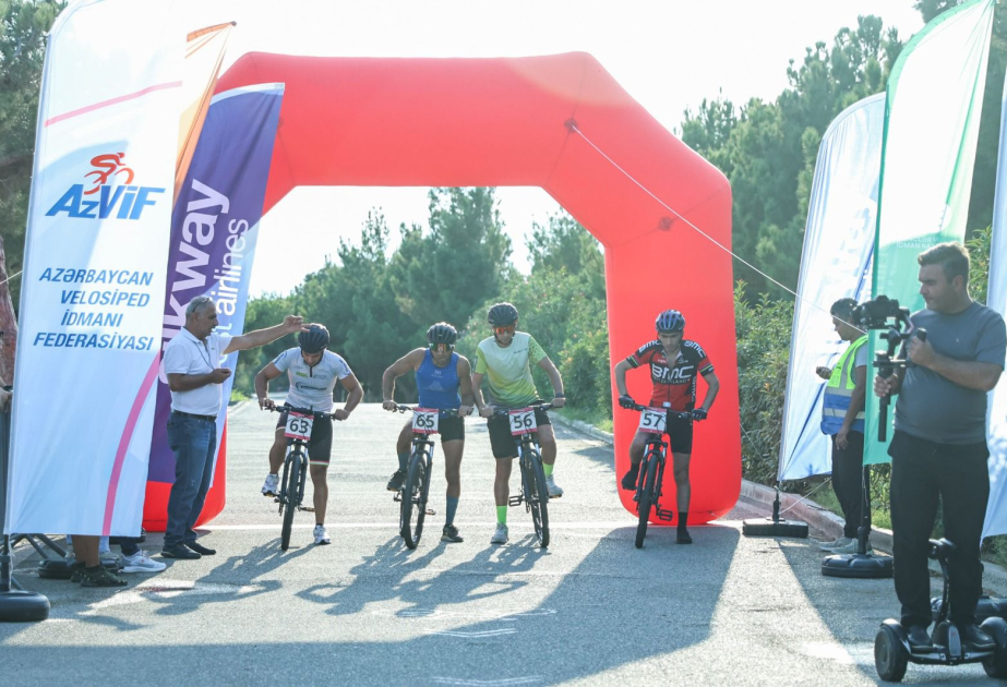 Dövlət qurumlarının əməkdaşları arasında velosiped yarışı təşkil olunub
