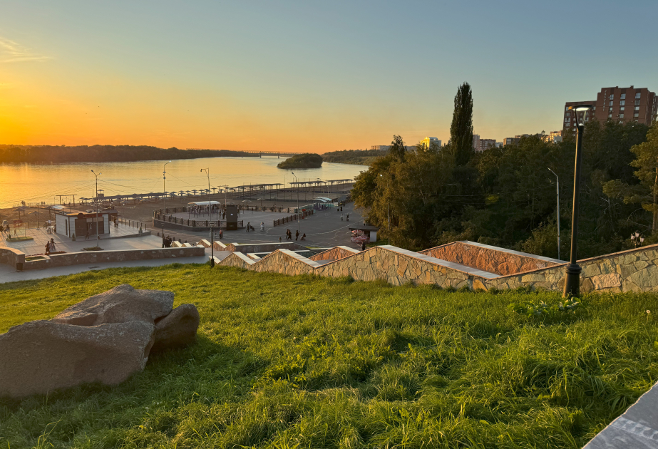 Не опоздать к своим, даже если опаздываешь на поезд: репортаж из Павлодара