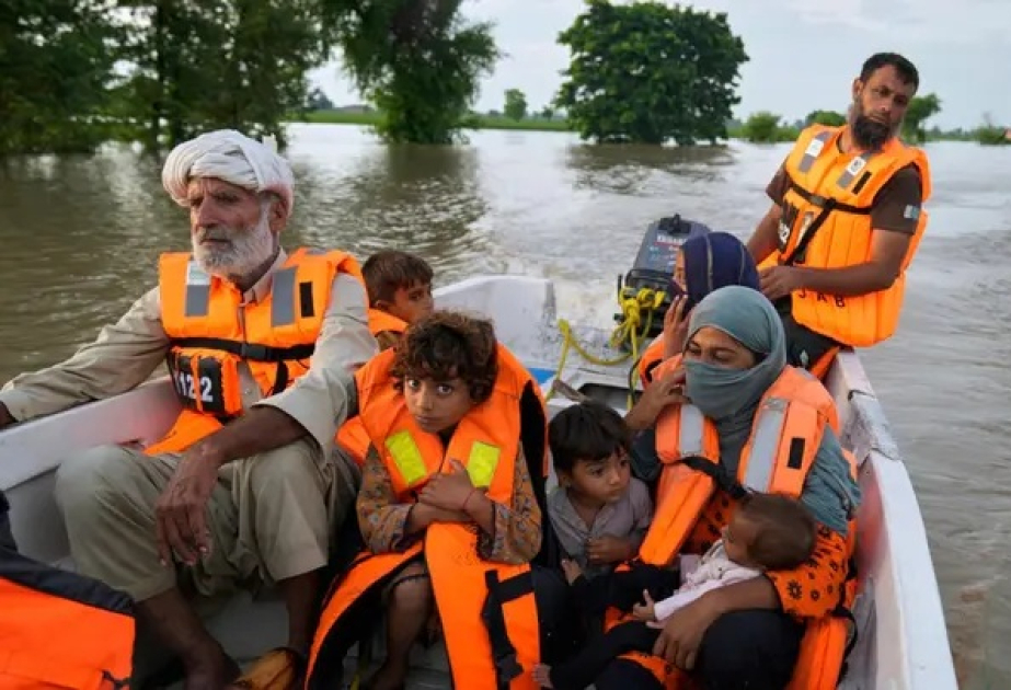 Boat carrying flood victims capsizes in Pakistan, five feared dead