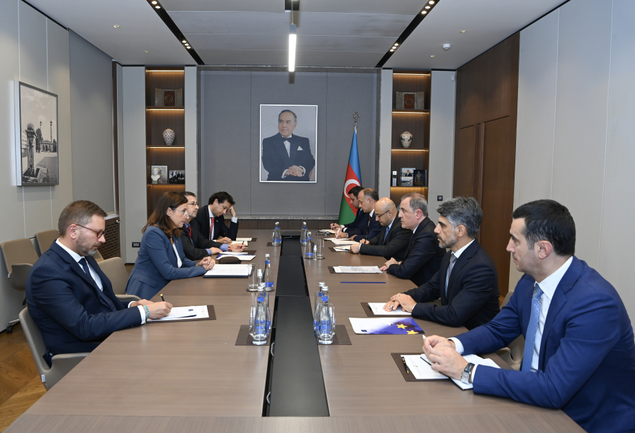 Se abordaron cuestiones de cooperación entre Azerbaiyán y la Unión Europea