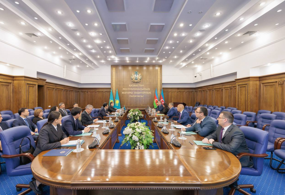 Встреча руководителей высших органов аудита Казахстана и Азербайджана состоялась в Астане