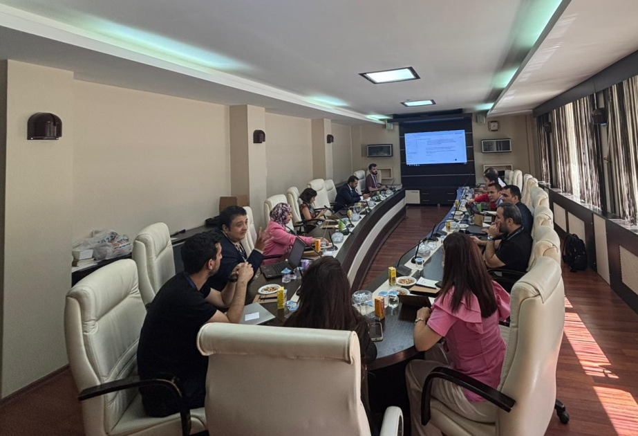 BDU beynəlxalq “workshop”da beynəlmiləlləşmə və dayanıqlı inkişaf təcrübəsini təqdim edib