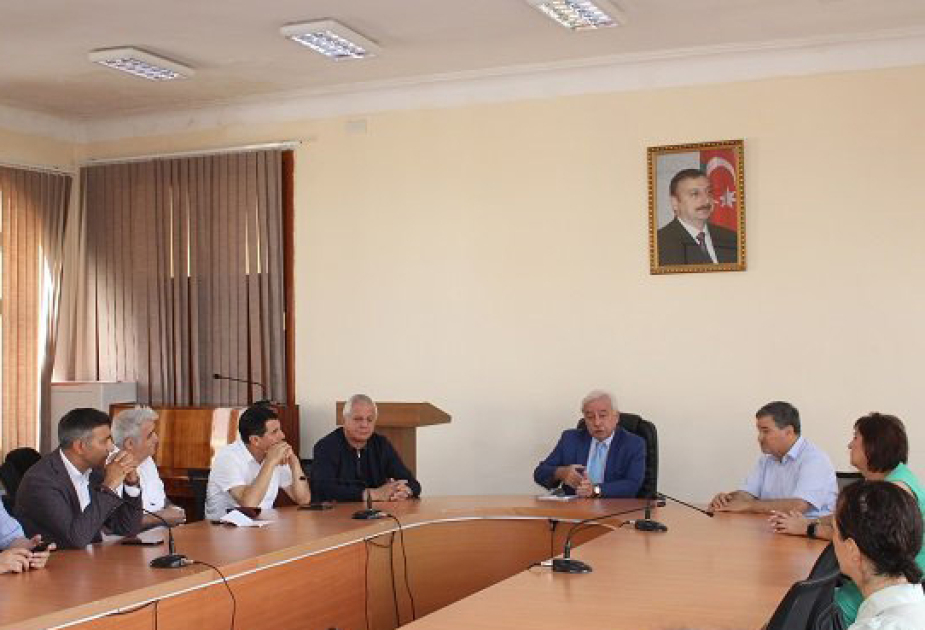 Muğamın fəlsəfəsi: Üzeyir Hacıbəyli, Asif Əfəndiyev, Bəxtiyar Vahabzadə - dəyirmi masa