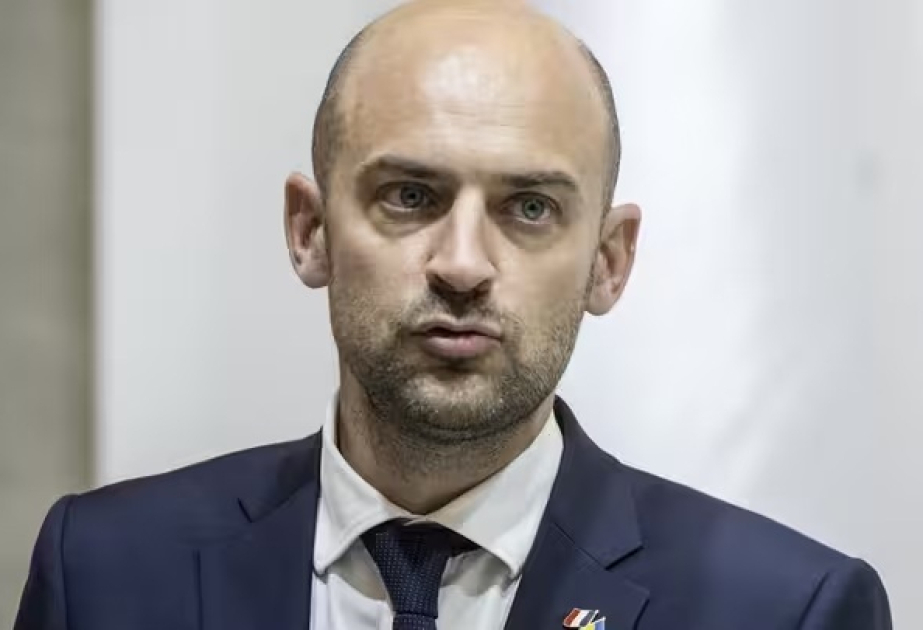 Polşanın hava məkanına dronların daxil olması ilə əlaqədar Rusiya səfiri Fransa XİN-ə çağırılıb