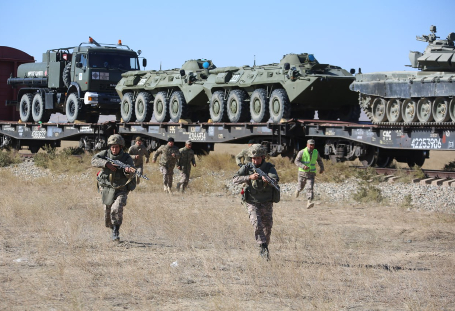 Qazaxıstan irimiqyaslı hərbi təlimlərə hazırlaşır