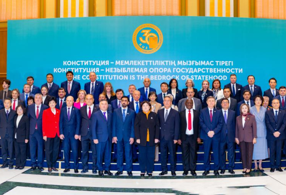Azərbaycan Astanada konstitusiya hüququna həsr olunmuş beynəlxalq tədbirdə təmsil olunub