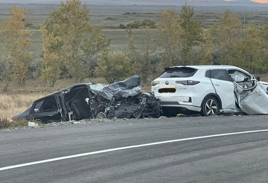 Qazaxıstanda iki yol-nəqliyyat hadisəsi 10-dan çox insanın ölümü ilə nəticələnib