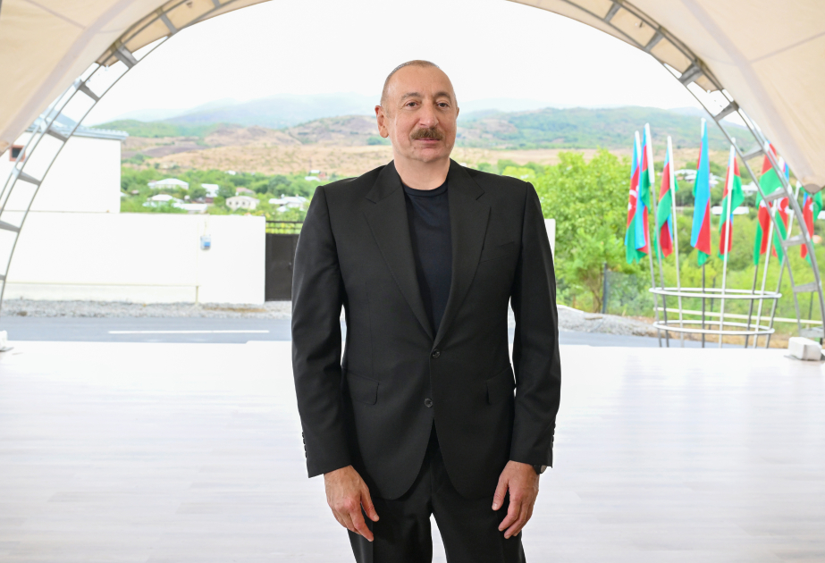 Präsident Ilham Aliyev: Fünf Jahre – ein stolzes Kapitel in unserer Geschichte