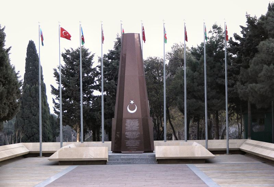 Bakının işğaldan azad edilməsindən 107 il ötür