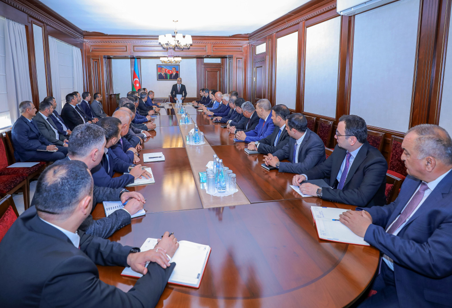 Naxçıvanda yerli sahibkarların iştirakı ilə müşavirə keçirilib