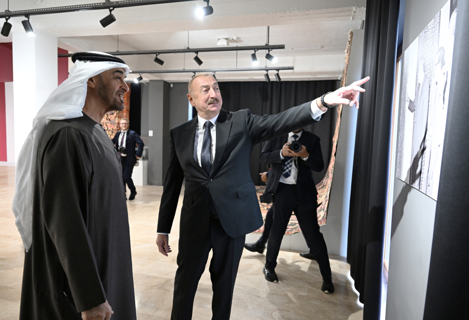 Los Presidentes de Azerbaiyán y de los Emiratos Árabes Unidos visitaron la filial del Museo Nacional de Alfombras en Shusha