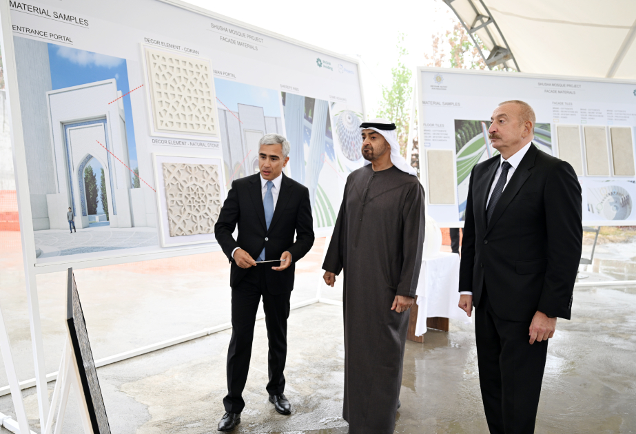 伊利哈姆·阿利耶夫总统和谢赫·穆罕默德·本·扎耶德·阿勒纳哈扬总统视察新舒沙清真寺的施工进展