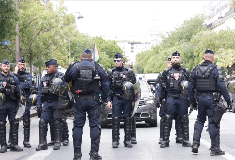 France/Mobilisation du 18 septembre: 80 000 policiers et gendarmes, 24 Centaures et 10 canons à eau déployés