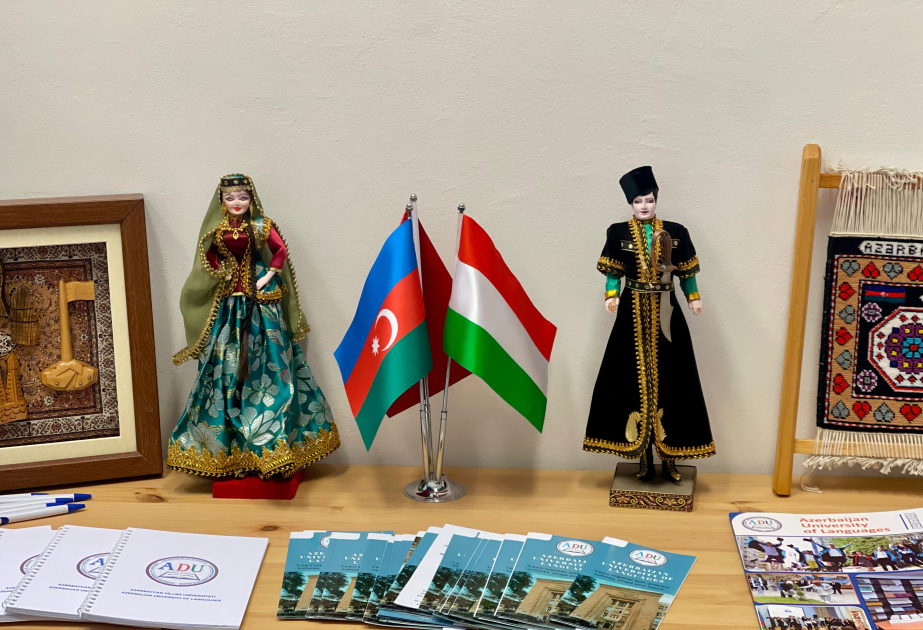 ELTE Universitetində Azərbaycan dili fənninin tədrisinə başlanılıb