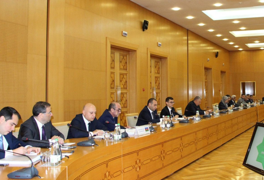 里海五国在阿什哈巴德讨论区域合作