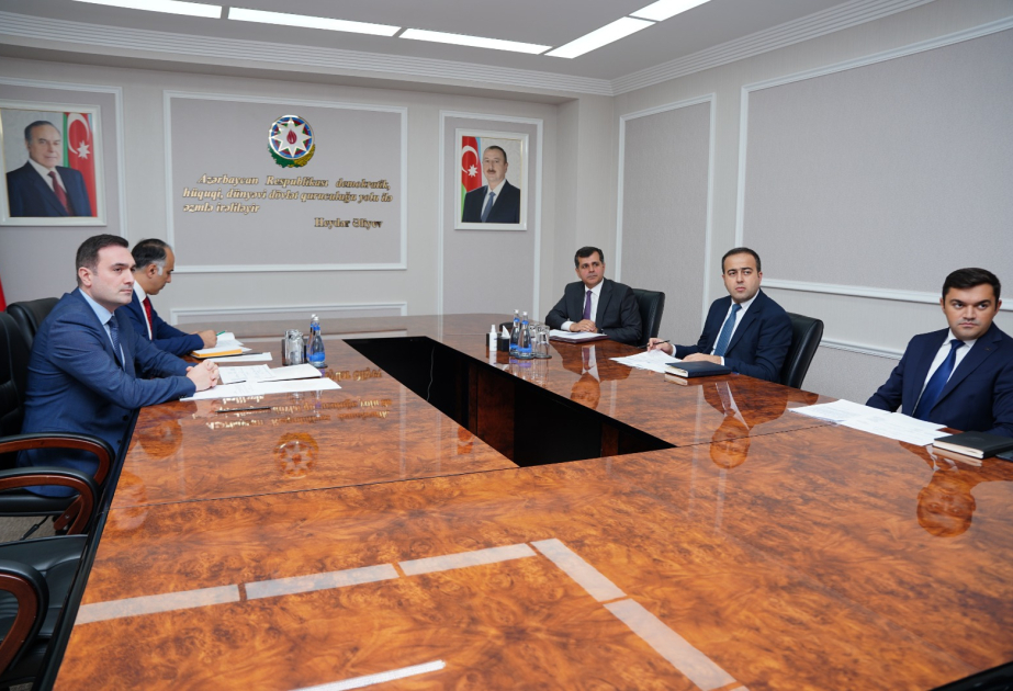 Ədliyyə nazirinin müavini bölgələrdə yaşayan vətəndaşların müraciətlərini dinləyib