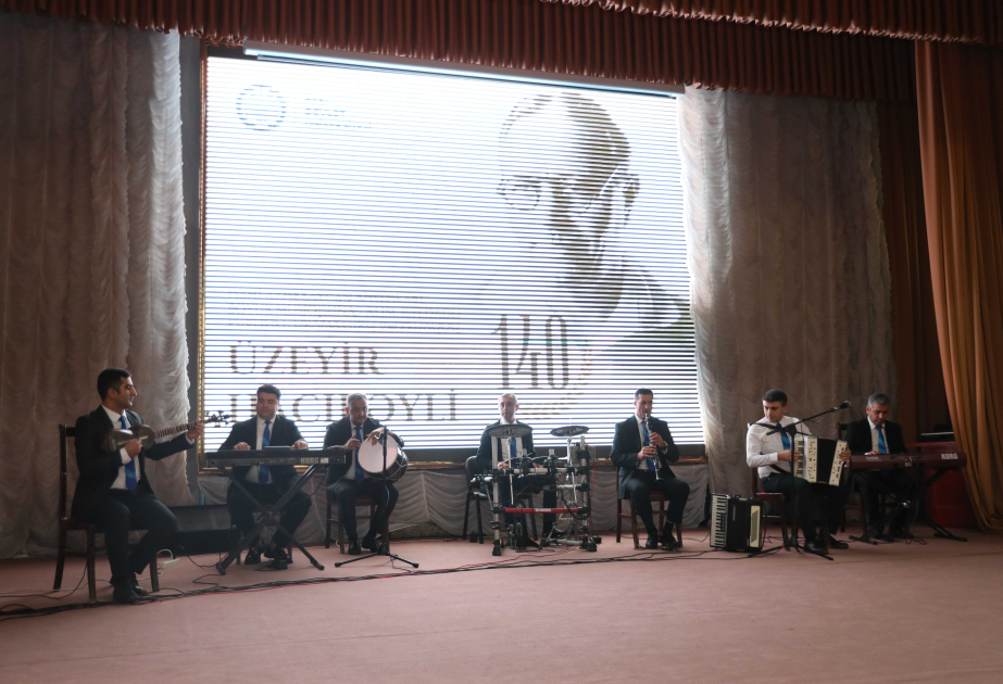 BDU-da Üzeyir Hacıbəylinin 140 illik yubileyi və Milli Musiqi Günü qeyd olunub