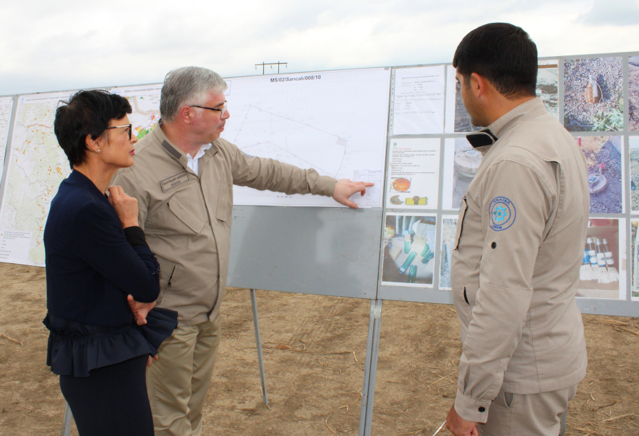Europäische Kommissarin für Erweiterung besucht Aghdam