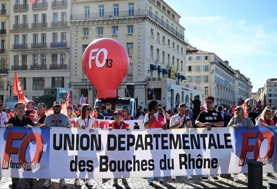 Frankreich: 500.000 Menschen beteiligten sich an landesweiten Protesten