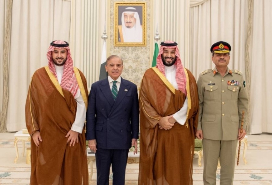 Pakistan ekspertləri yeni imzalanan Ər-Riyad və İslamabad hərbi paktını şərh ediblər