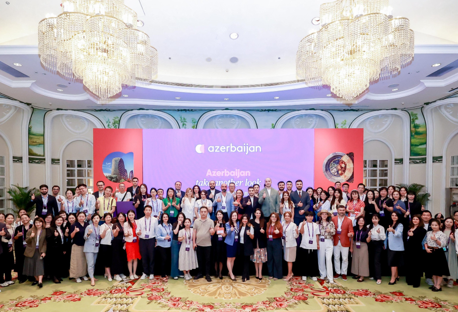 Se fortalecen los vínculos turísticos entre Azerbaiyán y China