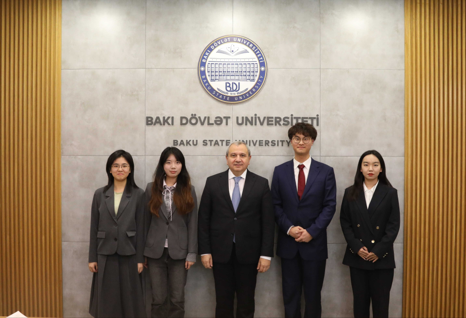 来自中国高校的四名学生将在巴大学习