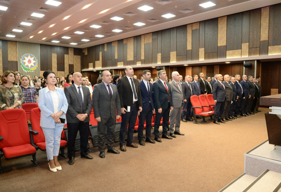 Dövlət Statistika Komitəsində Dövlət Suverenliyi Gününə həsr olunan tədbir keçirilib