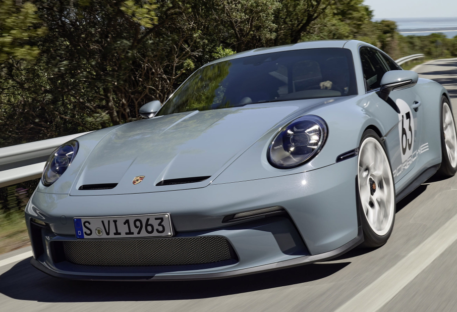 Акции Porsche резко упали