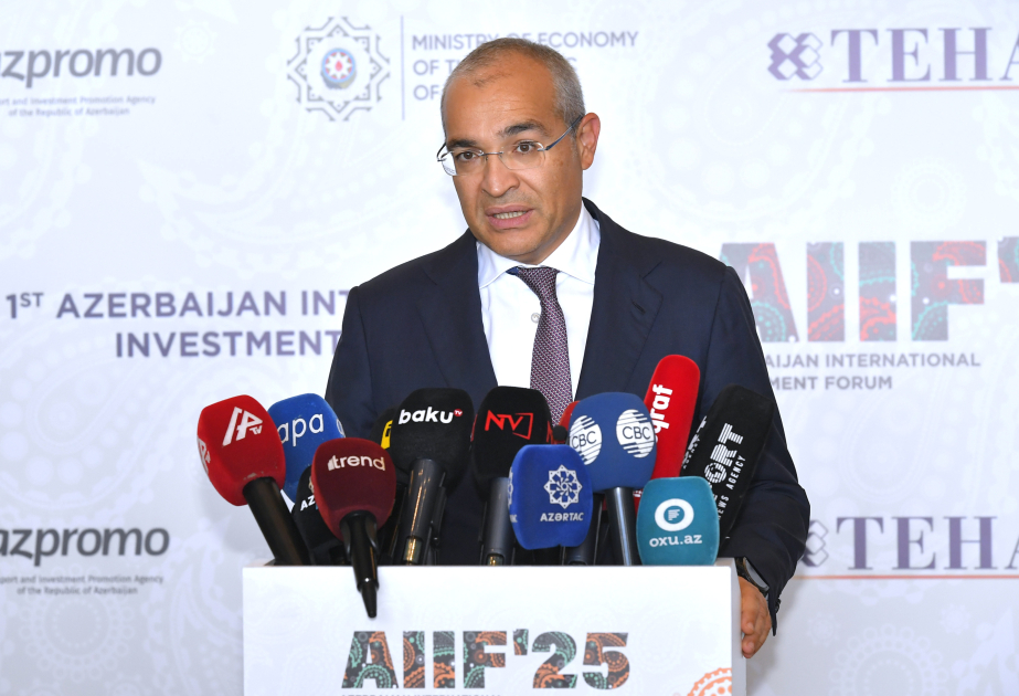 Minister: Agreements worth $5.5 bn signed within First Azerbaijan International Investment Forum
