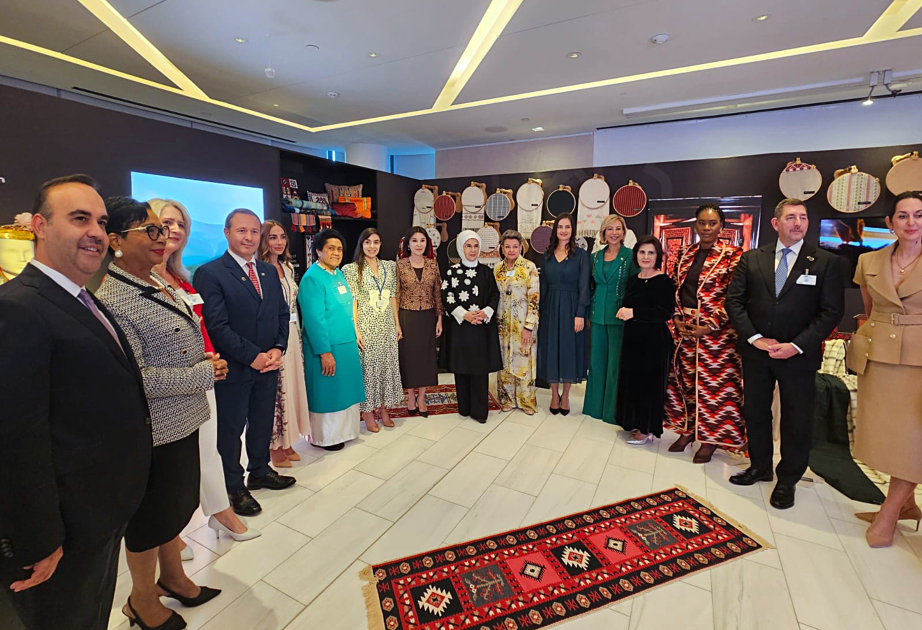 Leyla Aliyeva, head and founder of IDEA, and Arzu Aliyeva participated in the “Treasures Behind the Doors of Anatolia” exhibition in New York