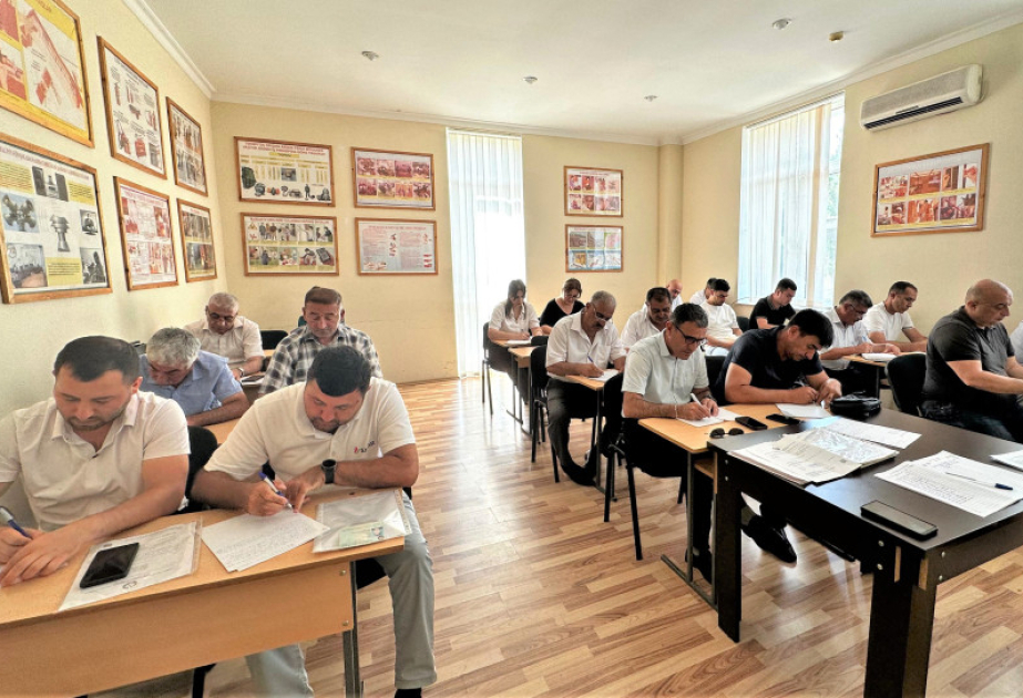 FHN-in regional mərkəzlərində silsilə mülki müdafiə kursları keçirilib