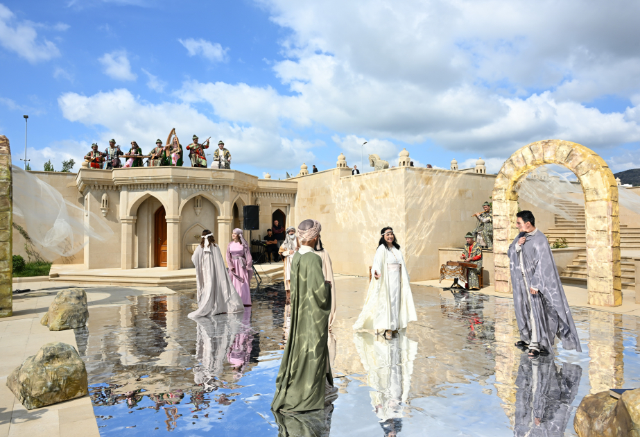 Nəsimi festivalı şairin doğma diyarı Şamaxıda davam edir