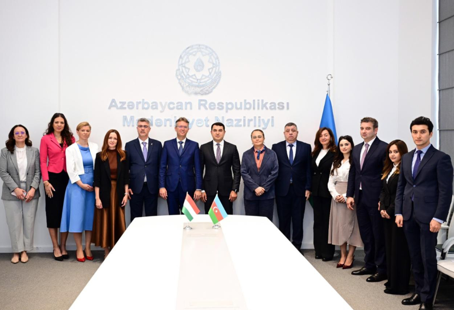 Azerbaiyán y Hungría firman un programa de cooperación cultural