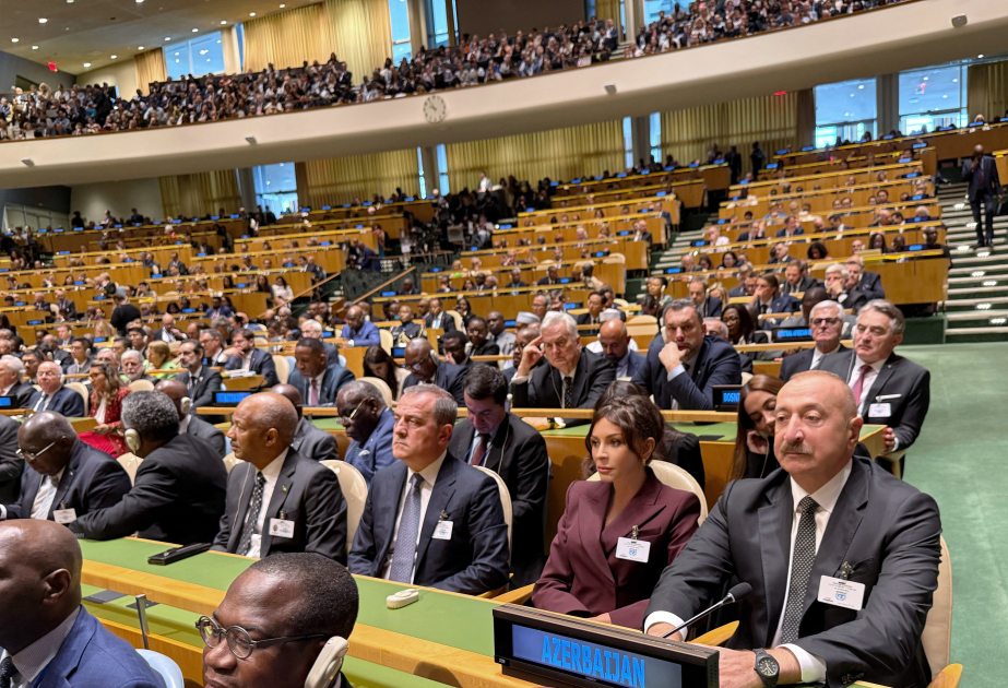 总统伊利哈姆·阿利耶夫和第一夫人梅赫丽班·阿利耶娃出席第80届联合国大会一般性辩论