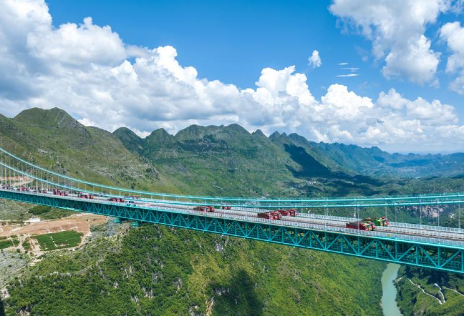 World's tallest bridge to open to traffic in southwest China
