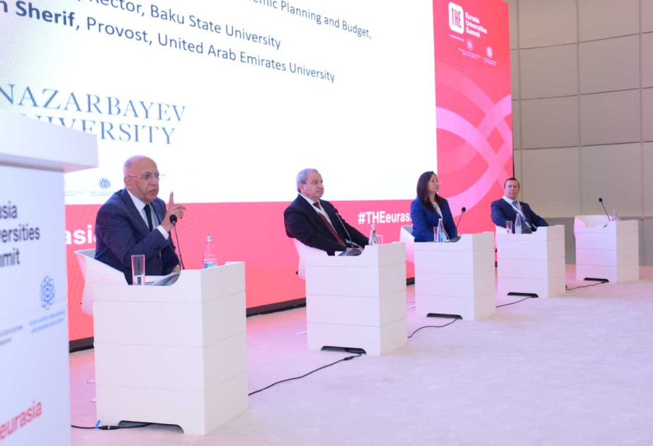 Ректор БГУ на Евразийском университетском саммите THE выступил на тему роли науки