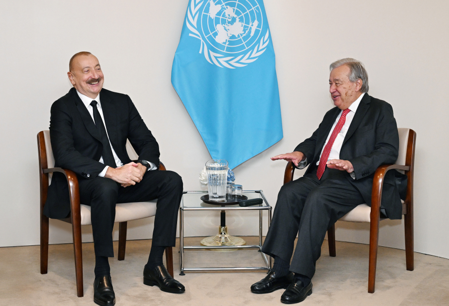 El Presidente de Azerbaiyán se reunió con el Secretario General de la ONU
