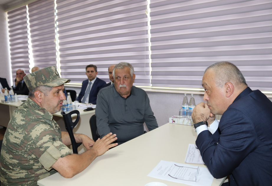 Dövlət Su Ehtiyatları Agentliyinin sədri Xaçmazda vətəndaşlarla görüşüb